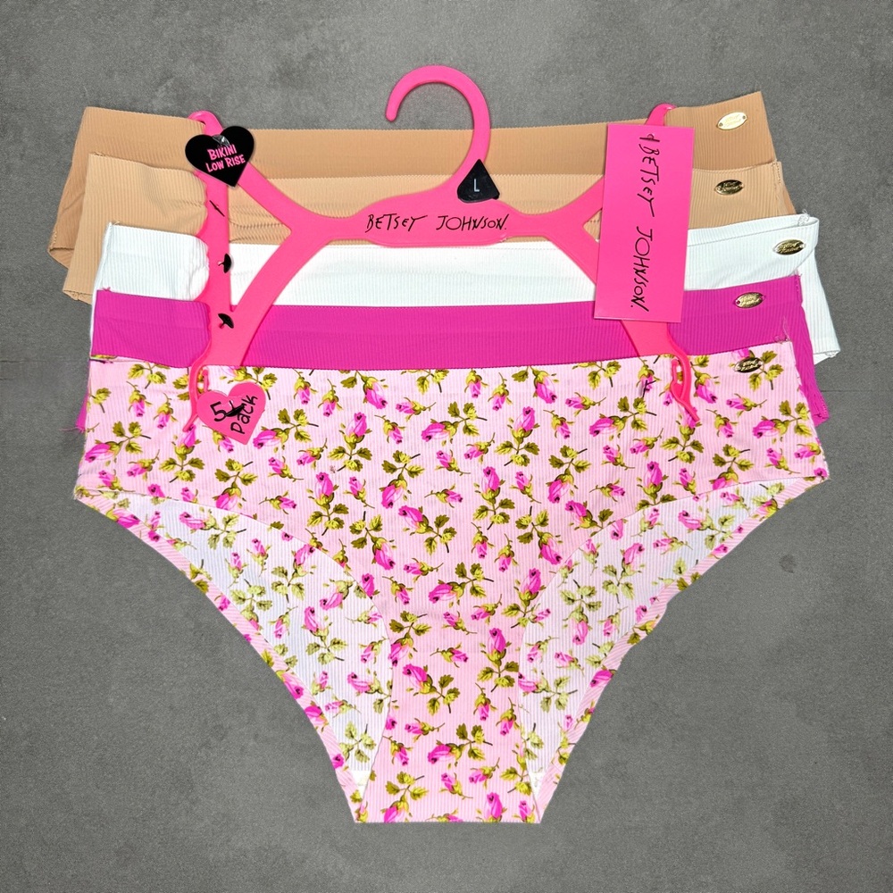 Betsey Johnson Floral Bikini Low Rise Fit Panties (Set of 5)